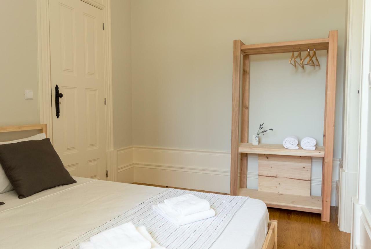 Queen'S Garden Hostel Порту Экстерьер фото