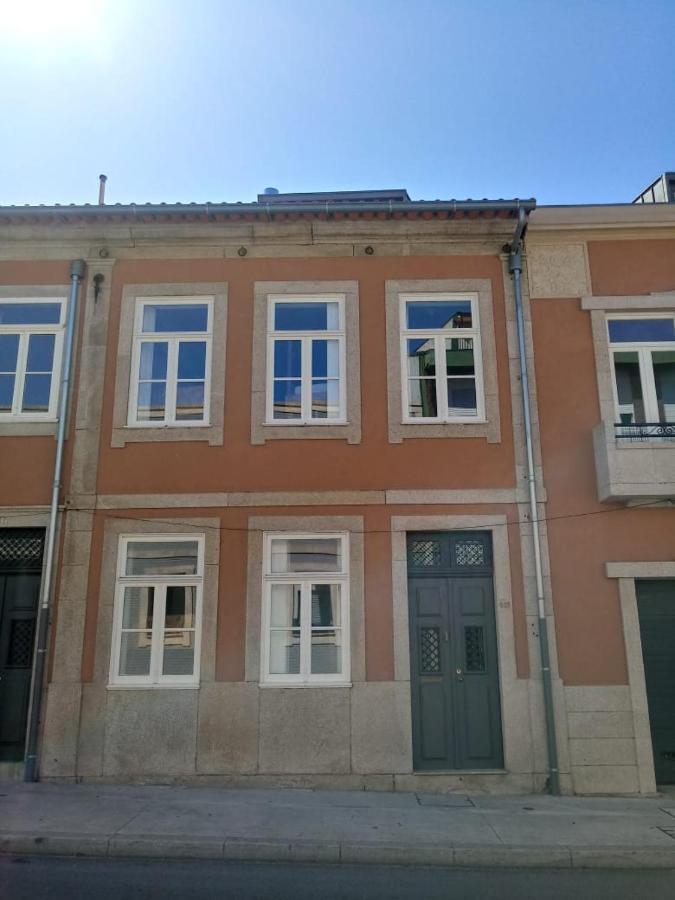 Queen'S Garden Hostel Порту Экстерьер фото
